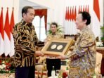 urus pertanian jokowi dapat penghargaan dari fao_233762