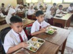 makan gratis 2596490718