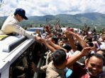 presiden-prabowo-kunjungi-para-korban-bencana-banjir-di-aceh-dan-sumatera3-01122025-161722