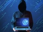 medium-shot-man-with-hoodie-holding-laptop-e1646646997479-1-696x465